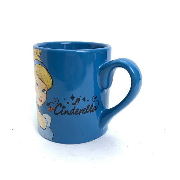 RARE! Disney Cinderella Holographic Mug - Picture 2 of 8
